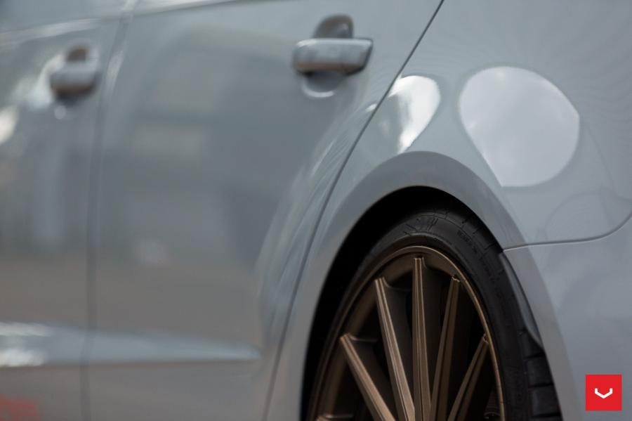 Детали экстерьера Audi RS3 Sportback on Vossen Wheels (VFS2) 2016 года  (фото 6 из 47)